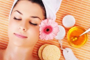 O que é a limpeza de pele, tipos, periodicidade, dúvidas